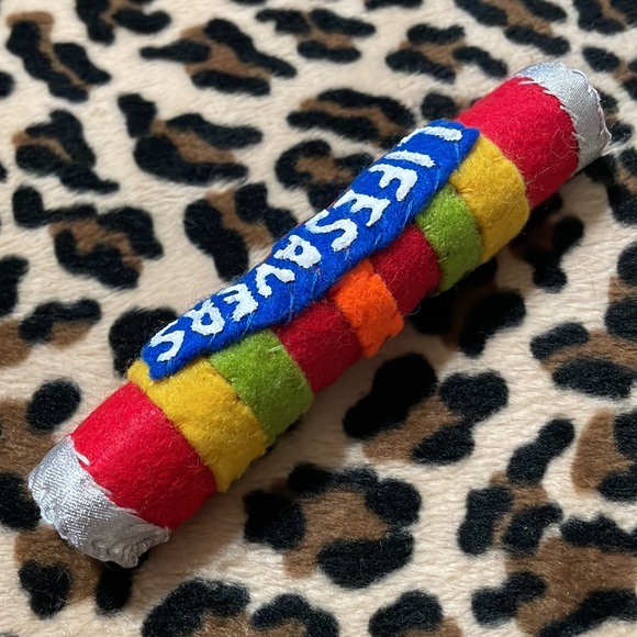 2018 LUCY SPARROW Felt Pop Art Handmade Life Savers Warhol Mart UK Sew Soul DTLA - Picture 11 of 12